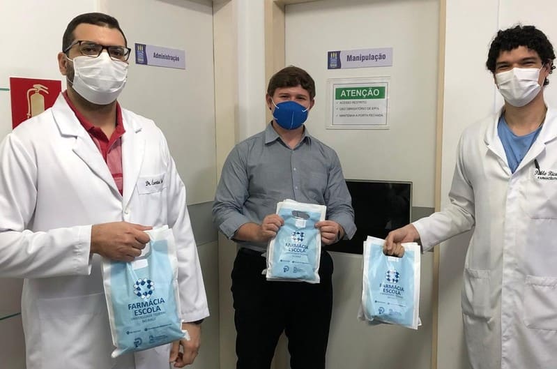 Farmácia Escola faz fracionamento de medicamentos contra Covid-19