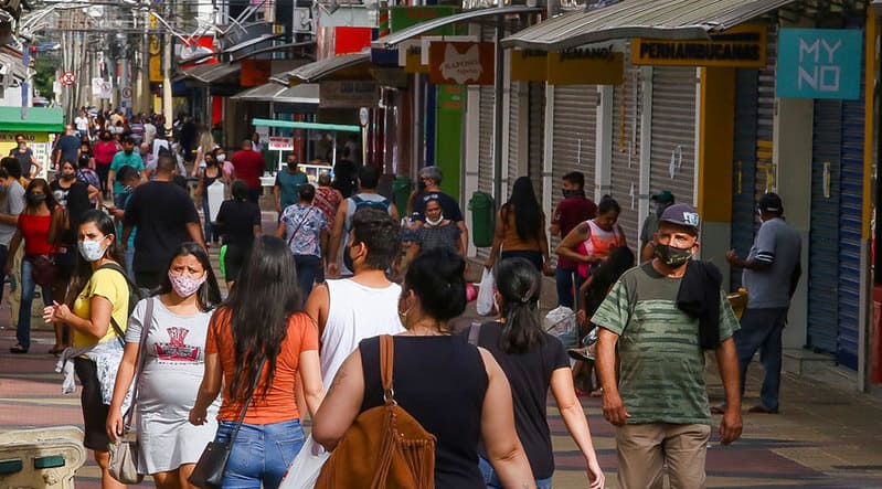 Desemprego sobe 13,3% e atinge 8,9 milhões de brasileiros, diz IBGE