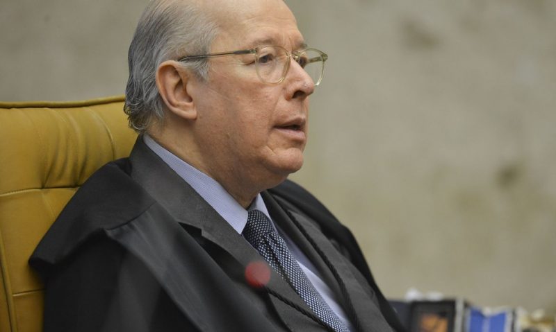 Celso de Mello antecipa aposentadoria do Supremo