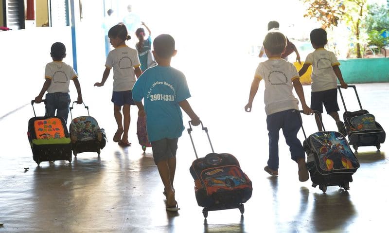 Pandemia afeta contratos das mensalidades das escolas em 2021