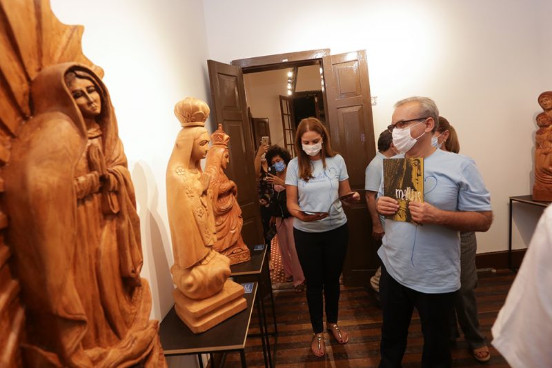 Parque da Cidadania ganha galeria de arte santeira