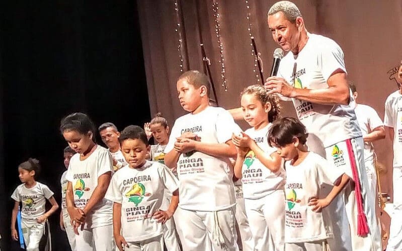 Teatro João Paulo II inicia inscrições para oficinas de capoeira