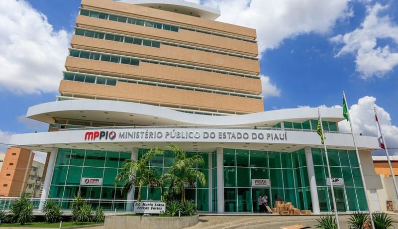 MP-PI pede suspensão de prévias carnavalescas em Teresina