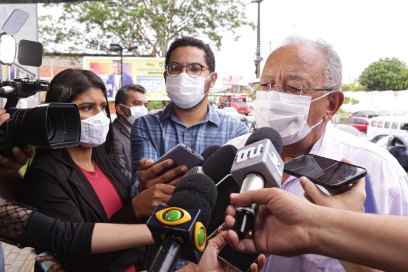 Prefeito de Teresina discute compra de vacinas contra covid-19