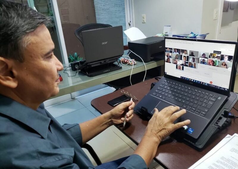 Governo autoriza funcionamento de bares e restaurantes no sábado