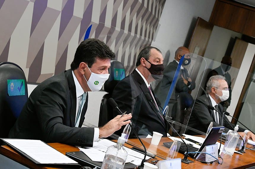 Na CPI, Mandetta faz críticas ao presidente Bolsonaro