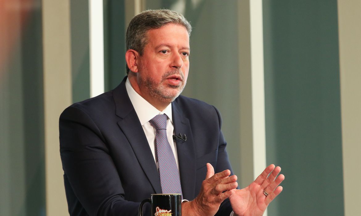 Partidos divulgam nota em defesa da democracia e das eleições