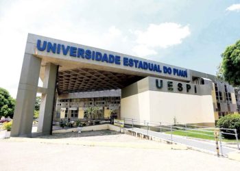 Seletivo para professores da Uespi abre inscrições na terça-feira
