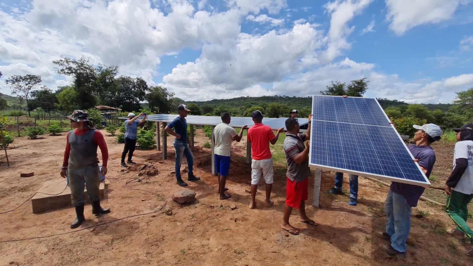 Comunidade de Oeiras ganha sistema de bombeamento de água com energia solar