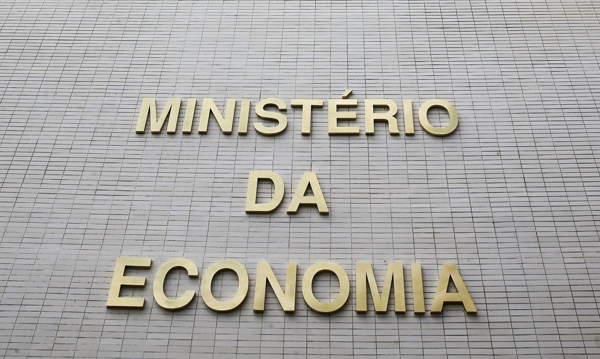 Concursos serão prorrogados sem aval do Ministério da Economia