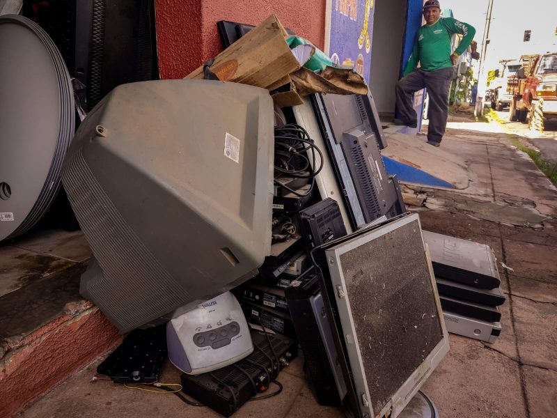 Piripiri faz campanha para recolher lixo eletrônico