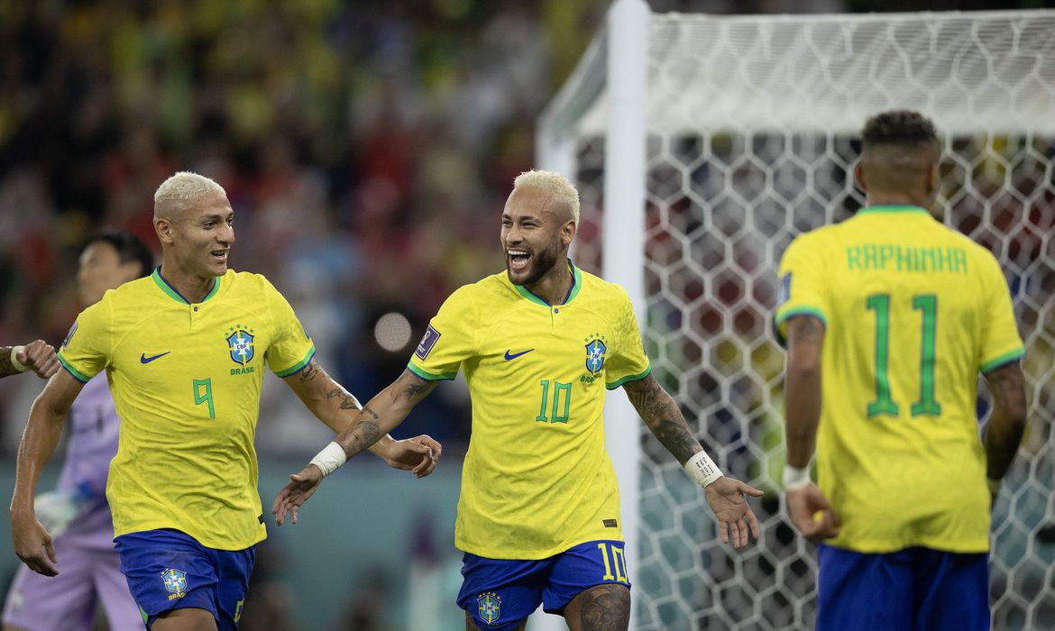 Seleção brasileira define classificação no 1º tempo