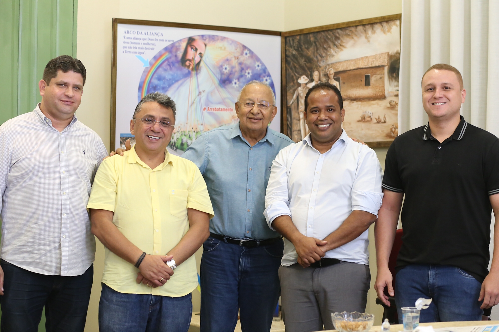 Prefeito de Teresina, Dr. Pessoa, recebe vereadores no Palácio da Cidade