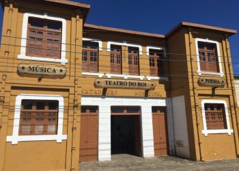 FMC abre 193 vagas para cursos no Teatro do Boi