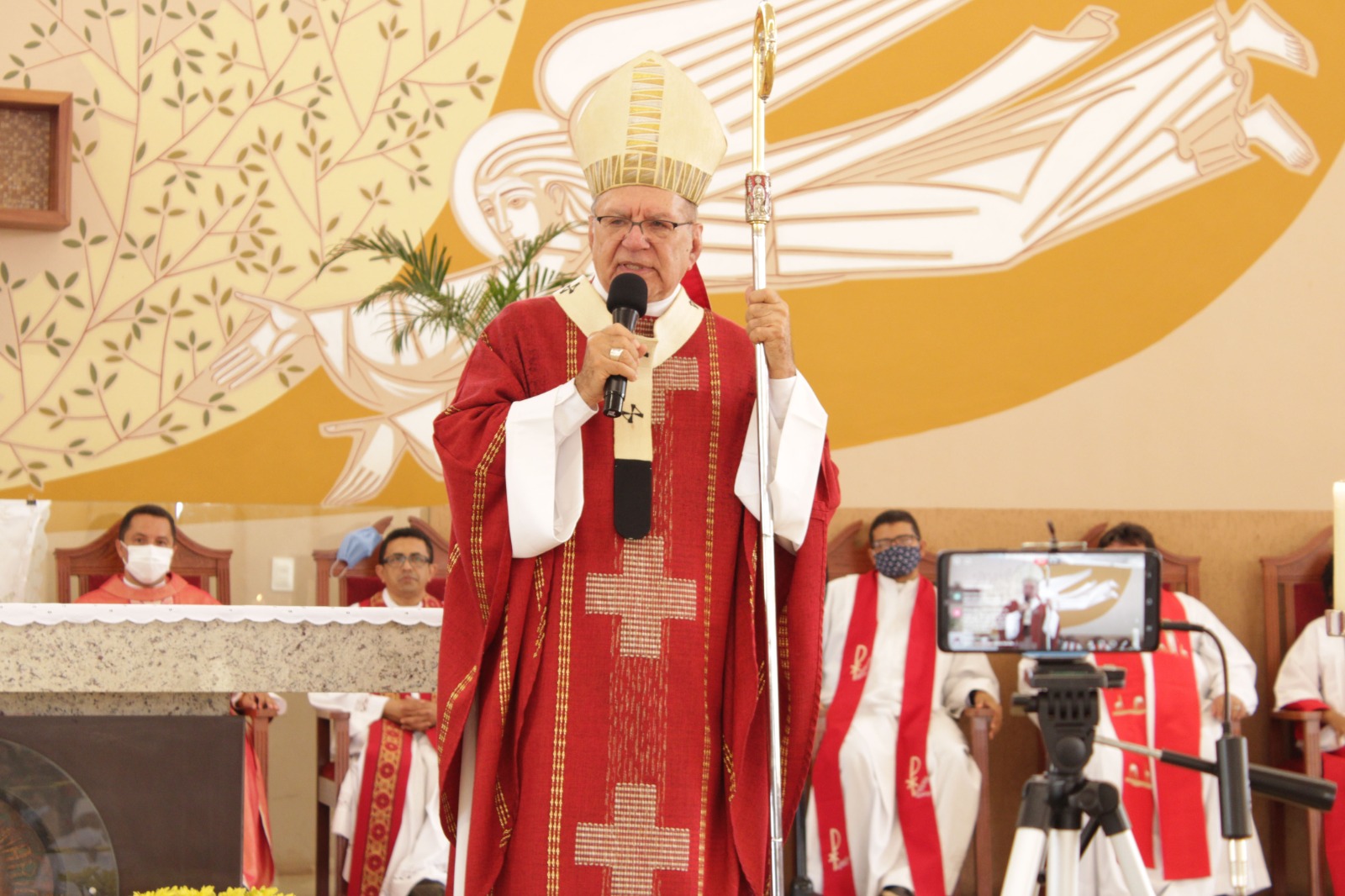 Com missa, Dom Jacinto Brito se despede da Arquidiocese de Teresina