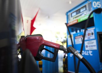 Governo anuncia mutirão para fiscalizar postos de combustíveis