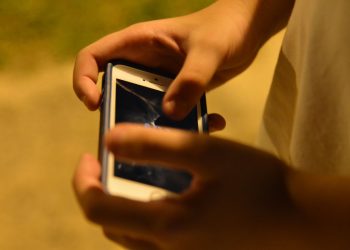 Celular Seguro recebe 57,8 mil alertas de bloqueio em 6 meses, diz levantamento