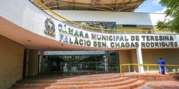 Projeto do orçamento para 2025 de Teresina é protocolado na Câmara Municipal