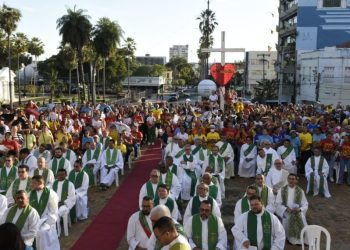 29ª edição da Caminhada da Fraternidade em Teresina atrai milhares de pessoas; veja fotos