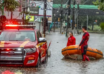 Número de mortes em desastre climático no RS sobre para 171