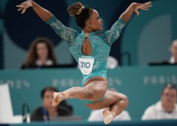 Rebeca ganha ouro e vira maior medalhista olímpica do Brasil