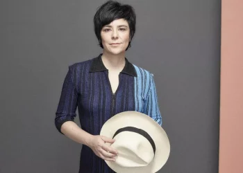 Fernanda Takai é atração do projeto Seis e Meia em outubro