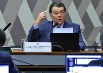 Reforma tributária com novo impacto no IVA será votada nesta quarta na CCJ do Senado