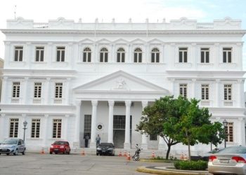 Justiça maranhense concede primeira guarda definitiva de criança a uma mulher trans