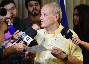 Prefeito de Teresina nomeia 940 aprovados no concurso da FMS