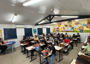 Centenas de jovens participam do Programa ‘Meu Emprego, Meu Negócio” da PMT
