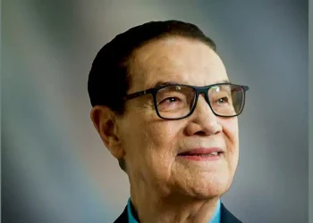Divaldo Franco, um dos maiores líderes espíritas, morre aos 98 anos, em Salvador