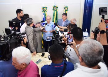 Silvio Mendes vai ao TCE tratar sobre a dívida da Prefeitura de Teresina
