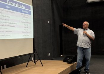 FWF apresenta projetos de qualificação profissional a lideranças comunitárias em Teresina