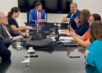 Justiça, MPPI e Polícia se reúnem para alinhar atuação em casos de apreensão de menores