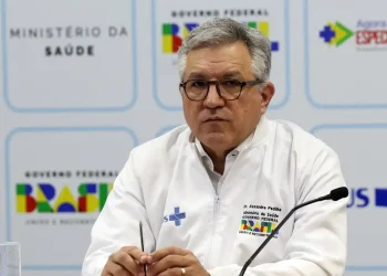 “Saúde e soberania não se negociam”, diz Padilha após sanção dos EUA