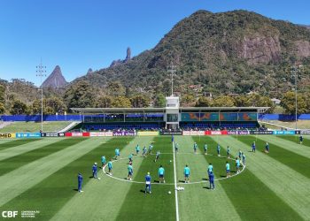 Ancelotti manterá Brasil com quatro atacantes em duelo contra o Chile