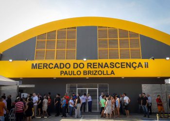 Prefeito de Teresina inaugura mercado público no Renascença II