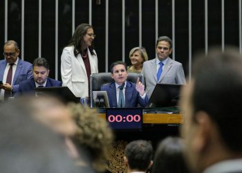 PEC da Blindagem impedirá ações contra corrupção com o uso de emendas