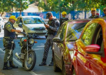 SSP-PI inicia campanha junto a condutores de veículos para combater acidentes no trânsito