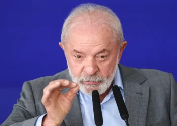 Decisão sobre Dosimetria, só quando PL “chegar à minha mesa”, diz Lula