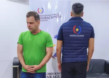 Preso durante fuga, Silvinei Vasques é entregue à PF pela Polícia do Paraguai