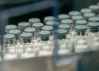 Vacina contra a dengue do Butantan começa a ser aplicada em janeiro de 2026