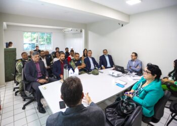 Polícia e MPPI alinham ações para reduzir acidentes e mortes no trânsito em Teresina