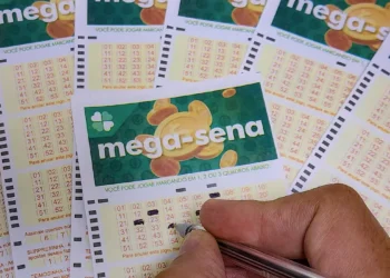 Apostador do Ceará acerta dezenas da Mega e ganha R$ 158 milhões; veja dezenas