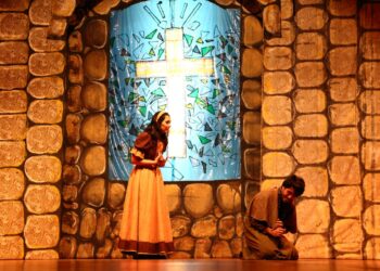 Peça “Um amor de renúncia” será apresentada em Teresina dias 11 e 12 de abril