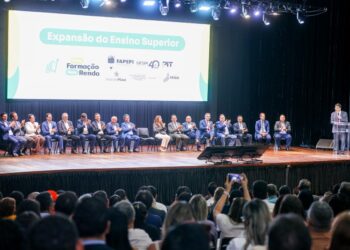 Piauí amplia em 11 mil número de vagas no ensino superior