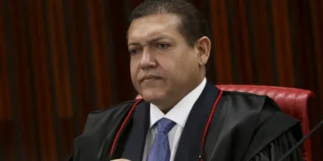 TSE elege Nunes Marques presidente da Corte; André Mendonça será vice