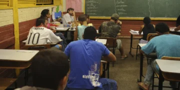 Governo paga R$ 12 mil a projetos para jovens em áreas vulneráveis