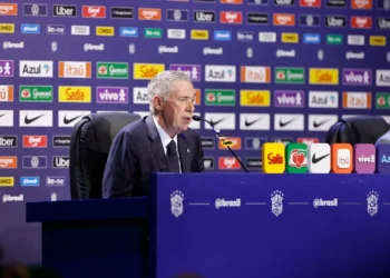 Ancelotti pede que torcida confie nos 26 convocados para a Copa