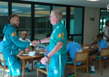 Seleção brasileira se apresenta na Granja Comary para Copa do Mundo